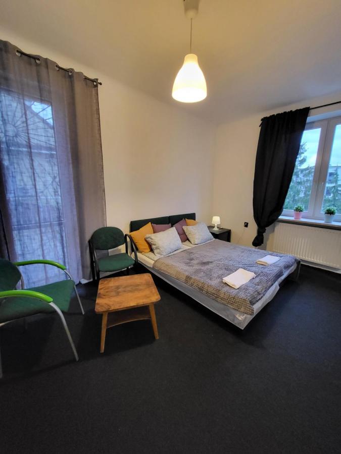Charmed Homestay - Zaczarowany Varşovia Exterior foto